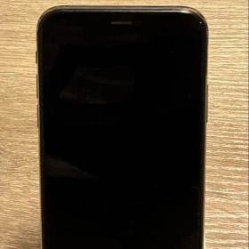 Apple iPhone Xs ゴールド