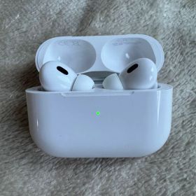 Apple AirPods Pro 第二世代ワイヤレスイヤホン