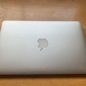 MacBook Air 11インチ メモリ4GB ストレージ128GB