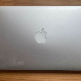 MacBook Air 11-inch