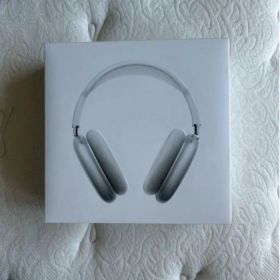 Apple AirPods Max 第一世代 シルバー