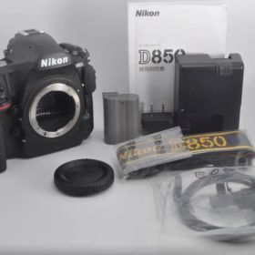 新品級の極上美品/動作◎ Nikon デジタル一眼レフカメラ D850 ボディ