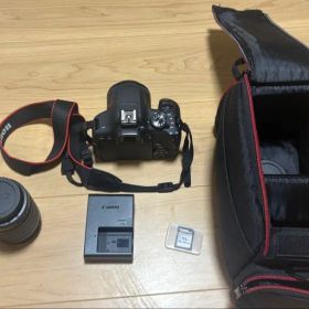 Canon EOS Kiss X8i デジタル一眼レフカメラ レンズセット