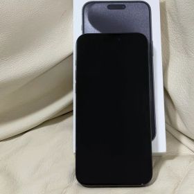 96% Apple iPhone15 Promax 本体 256gb