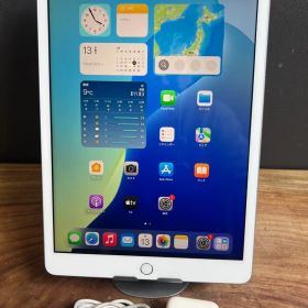 【美品】Apple iPad第8世代32GB/電池健康85.2%/HW182