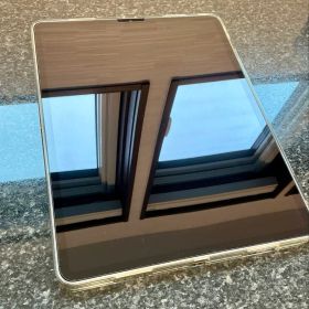 iPad Pro 12.9インチ 第5世代 ブラック 付属品完備 送料無料 美品