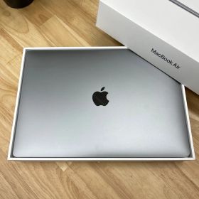 新品同様 MacBook Air 13インチ M1チップ スペースグレー2020年 送料無料