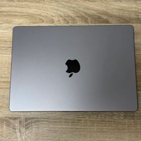 MacBook Pro M2MAX 1TB / メモリ64GB カスタムモデル