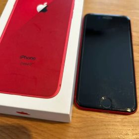 iPhone8 RED 本体