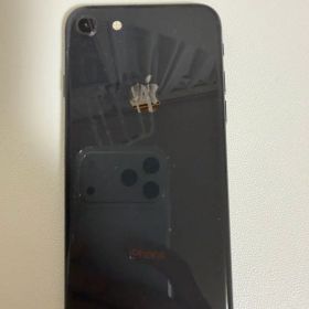 Apple iPhone 8 ブラック 本体