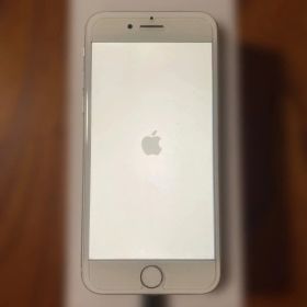 【USED】Apple iPhone 8 ホワイト 本体