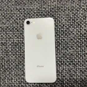 iPhone8 64GB 本体(箱付き)