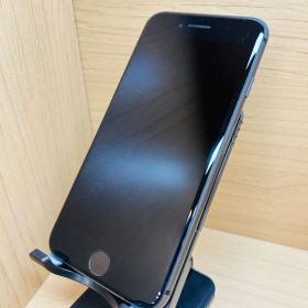 【61789】【SIMロック解除済】iPhone 8 64GB au ゴールド (61789)