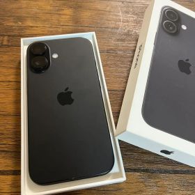 Apple iPhone 16