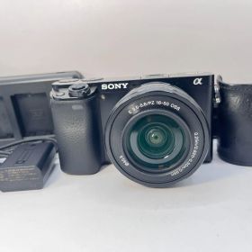 美品 シャッター数5974回 SONY α6000 ブラック レンズキット 16-50mm 標準ズーム ミラーレス一眼 ソニー B152