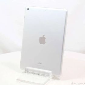 〔中古品〕 iPad 第6世代 128GB シルバー MR7K2J／A Wi-Fi【305】