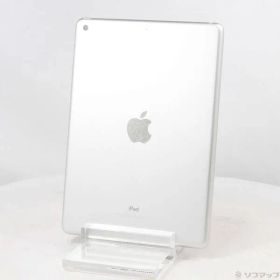 〔中古品〕 iPad 第6世代 128GB シルバー MR7K2J／A Wi-Fi【262】