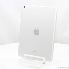 〔中古品〕 iPad 第6世代 128GB シルバー MR7K2J／A Wi-Fi【269】