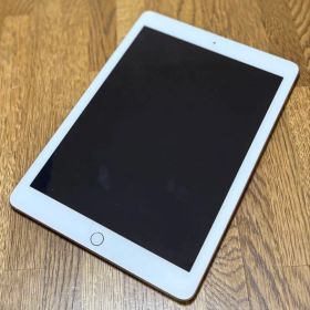 iPad 第6世代 32GB セルラーモデル