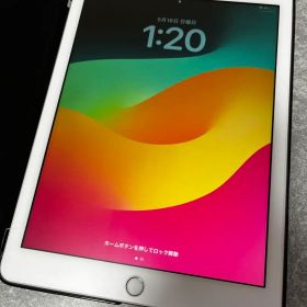 Apple iPad 第6世代 9.7インチ シルバー