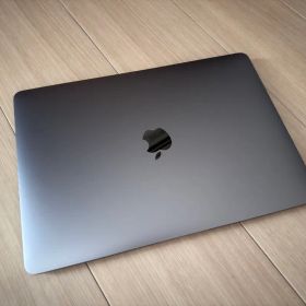 M1 MacBook Air(16GB/256GB) スペースグレイ