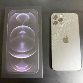 iPhone 12 Pro グラファイト 背面割れ
