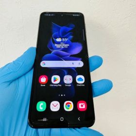 Galaxy Z Flip3 SC-54B 256GB SIMフリー 中古美品です。