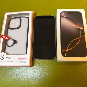 iPhone 16 Pro 128 GB ホワイト &meケース付き