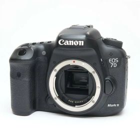 【中古】 《並品》 Canon EOS 7D Mark II ボディ [ デジタルカメラ ]