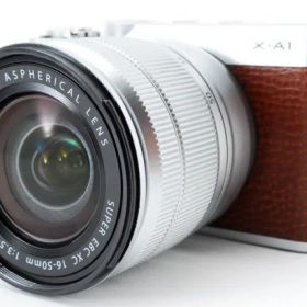 富士フイルム Fujifilm X-A1 ブラウン レンズキット 美品 Wi-Fiでスマホへ転送 チルト式液晶モニター SDカード付き