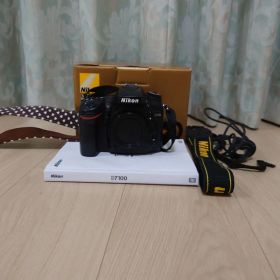 Nikon ニコン D7100 デジタル一眼レフカメラ