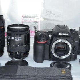 シャッター25000回数以下Nikon D7100 ニコンダブルレンズ