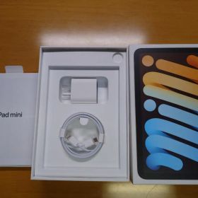 iPad mini 6（スターライト）