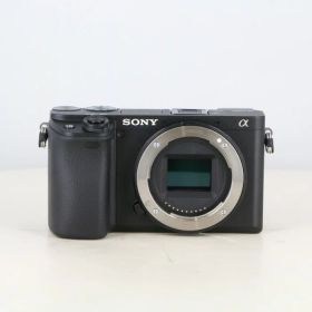 【中古】 (ソニー) SONY α6400 （ILCE-6400） ブラック ボディ【中古カメラ デジタル一眼】 ランク：AB