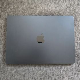 M2 MacBook Air 13インチ 24GB 1TB 10コアGPU