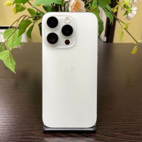 iPhone 15Pro 256GB ホワイト 国内SIMフリー 送料無料