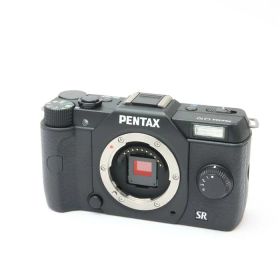 【中古】 《美品》 PENTAX Q10 ボディ ブラック [ デジタルカメラ ]