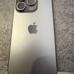 Apple iPhone 15 Pro スペースグレー 本体