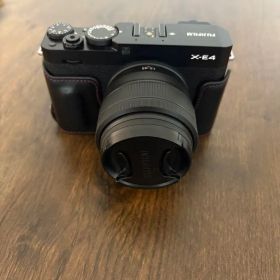 【美品】FUJIFILM X-E4レンズキット