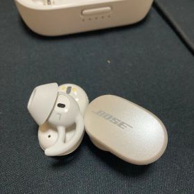 Bose QuietComfort Earbuds II ホワイト