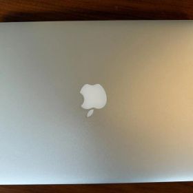 ジャンク：2017 MacBook Air13インチ i5 8GB 256GB