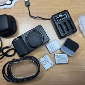 極美品・2025購入・ワンオーナー品 RICOH リコー GR IIIx カメラ