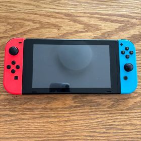 Nintendo Switch 本体 赤/青