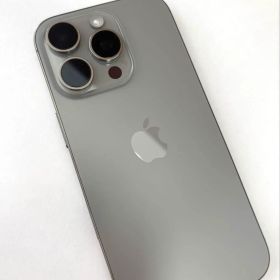 ⑩ 超美品 iPhone16pro★ 256G ナチュラルチタニウム