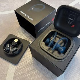 Powerbeats Pro ネイビー 本体と充電ケーブル