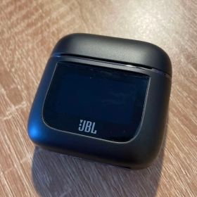 JBL TOUR PRO2 ケース