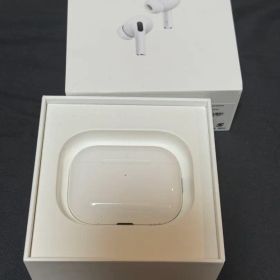 AirPods Pro 第二世代(Lightning端子モデル)