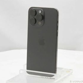 〔中古品〕 iPhone15 Pro Max 512GB ブラックチタニウム MU6U3J／A SIMフリー【368】