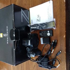 Nikon Z 50 ミラーレス一眼カメラ
