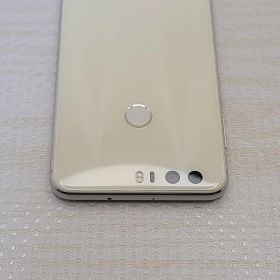 HUAWEI honor 8 ■ 4GB/32GB/SIMフリー FRD-L02